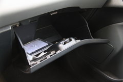 2010款 三厢 1.5L 自动 光芒限定版