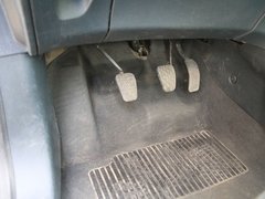 2010款 三厢 1.5L 自动 光芒限定版