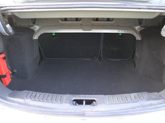 2010款 三厢 1.5L 自动 光芒限定版