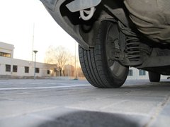 2010款 三厢 1.5L 自动 光芒限定版