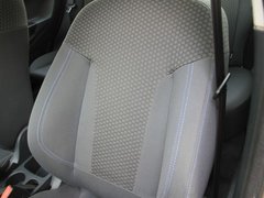 2010款 三厢 1.5L 自动 光芒限定版