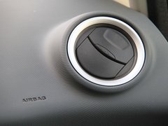 2010款 三厢 1.5L 自动 光芒限定版