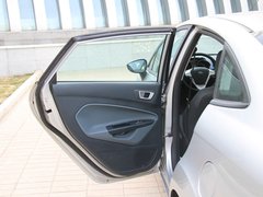 2010款 三厢 1.5L 自动 光芒限定版