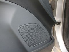 2010款 三厢 1.5L 自动 光芒限定版