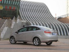 2010款 三厢 1.5L 自动 光芒限定版