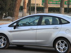 2010款 三厢 1.5L 自动 光芒限定版