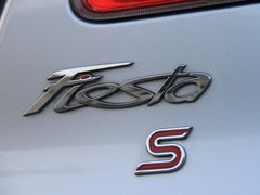 2010款 三厢 1.5L 自动 光芒限定版