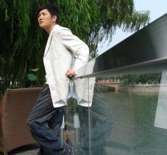 2008款 6.2 自动 5座