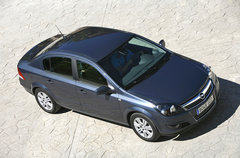2010款 1.8L 自动 GTC全景风挡版