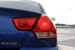 2008款 1.5 手动 旗舰版