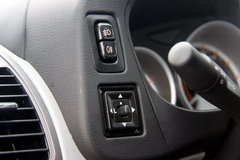 2008款 1.5 手动 旗舰版