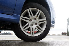 2008款 1.5 手动 旗舰版