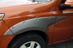 2010款 1.3L 手动 舒适型 四驱