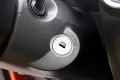 2010款 1.3L 手动 舒适型 四驱