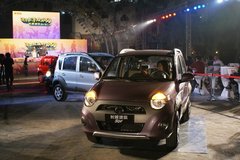 2010款 1.3L 手动 舒适型 四驱