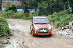 2010款 1.3L 手动 舒适型 四驱
