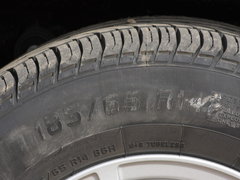 2010款 1.3L 手动 舒适型 四驱