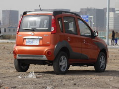 2010款 1.3L 手动 舒适型 四驱