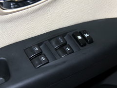 2010款 1.5L 手动 精英版