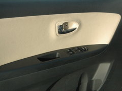2010款 1.5L 手动 精英版