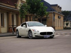 2009款 4.7 自动 S Automatic