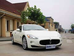 2009款 4.7 自动 S Automatic