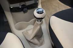 2009款 1.3L 自动 灵动版