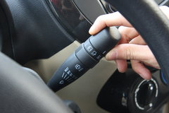 2009款 1.3L 自动 灵动版