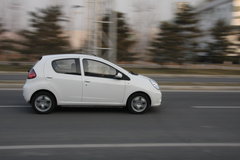 2009款 1.3L 自动 灵动版