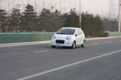 2009款 1.3L 自动 灵动版
