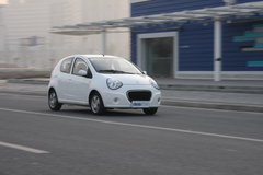 2009款 1.3L 自动 灵动版