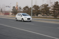 2009款 1.3L 自动 灵动版