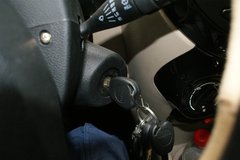 2009款 1.3L 自动 灵动版