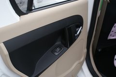 2009款 1.3L 自动 灵动版
