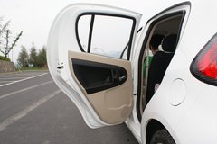 2009款 1.3L 自动 灵动版