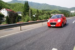 2009款 1.3L 自动 灵动版