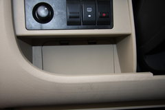 2009款 1.0L 手动 灵动版