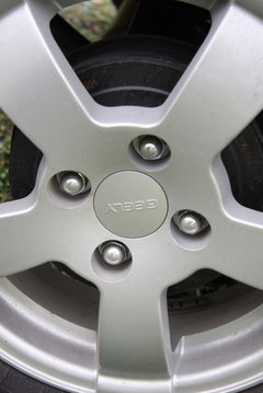 2009款 1.0L 手动 灵动版