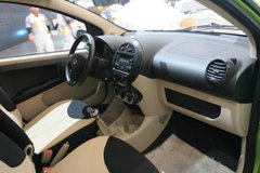 2009款 1.0L 手动 灵动版