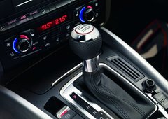 2010款 2.0T FSI 运动款 5座