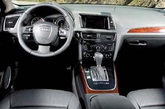 2010款 2.0T FSI 运动款 5座