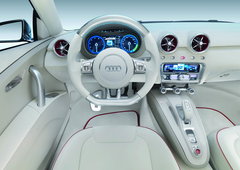 2010款 2.0T FSI 运动款 5座