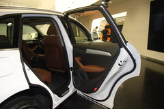 2010款 2.0T FSI 运动款 5座