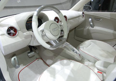 2010款 2.0T FSI 运动款 5座