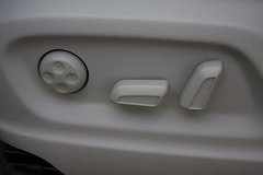 2010款 2.0T FSI 运动款 5座