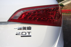 2010款 2.0T FSI 运动款 5座