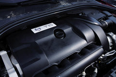 2010款 2.0T FSI 运动款 5座