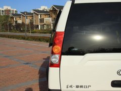 2008款 2.5L 手动 国Ⅲ 汽油两驱标准型