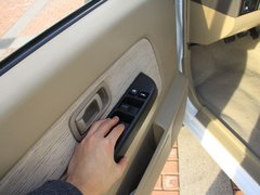 2008款 2.5L 手动 国Ⅲ 汽油两驱标准型