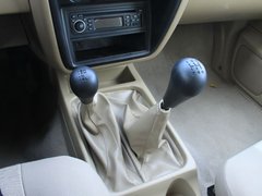 2008款 2.5L 手动 国Ⅲ 汽油两驱标准型